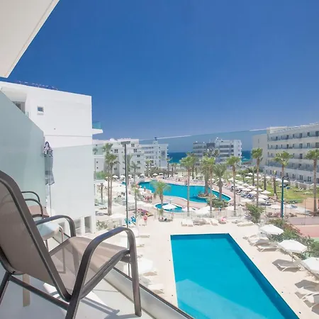Hotel Tsokkos